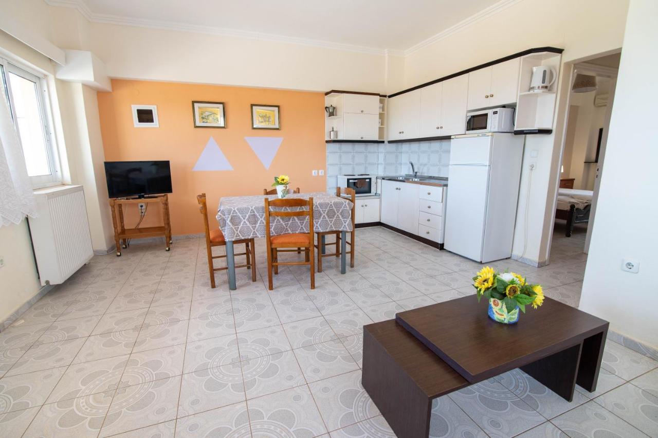 Faros Apartments Митикас Экстерьер фото