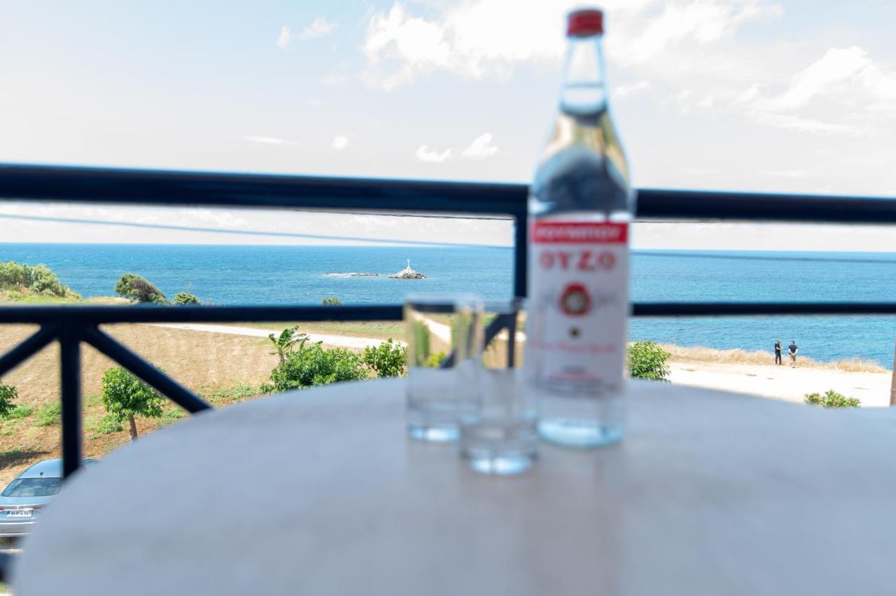 Faros Apartments Митикас Экстерьер фото